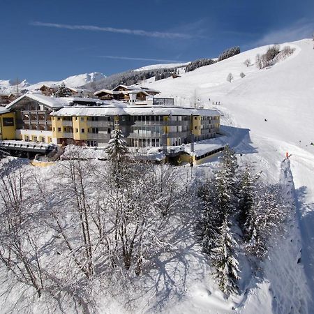 Hotel Residenz Hochalm - Ski In - Ski Out Заалбах-Хинтерглем Екстериор снимка